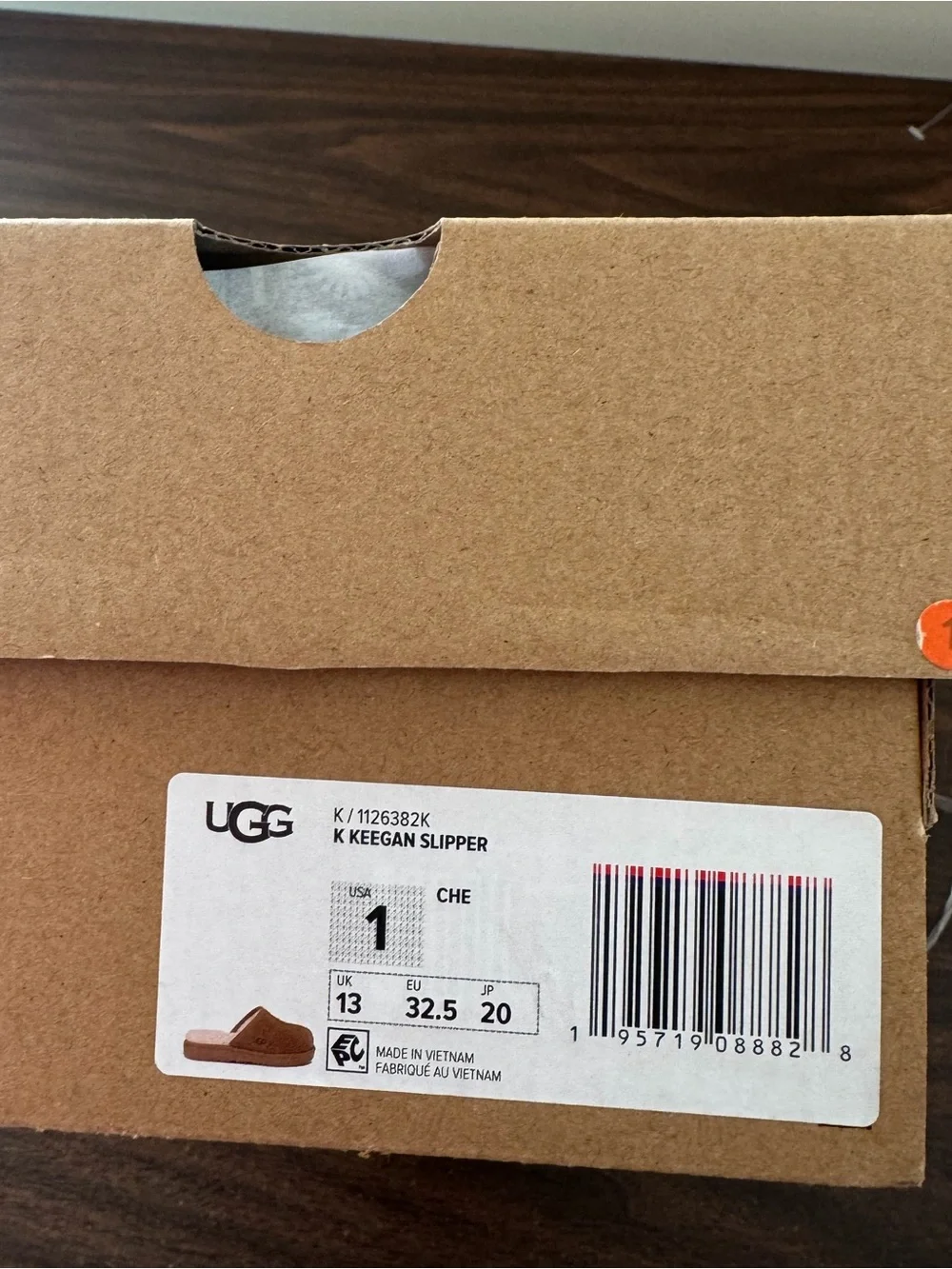 UGG Keegan Chestnut Suede Shearling Slide Slippers Kids Size 1 Cozy Comfort